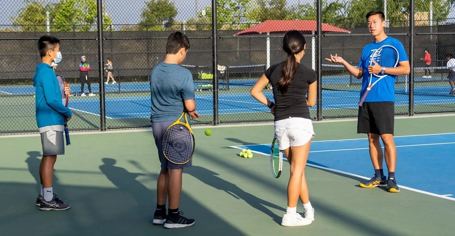 cost tennis lessons