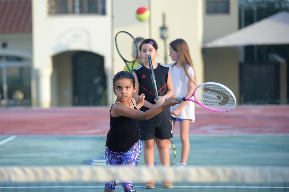 junior tennis clubs near me