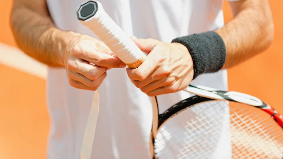 how to regrip a tennis racket