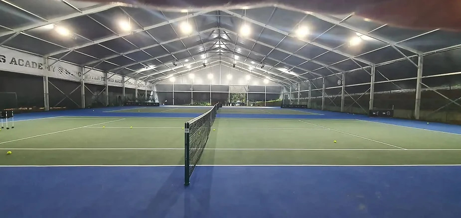 indoor court tennis