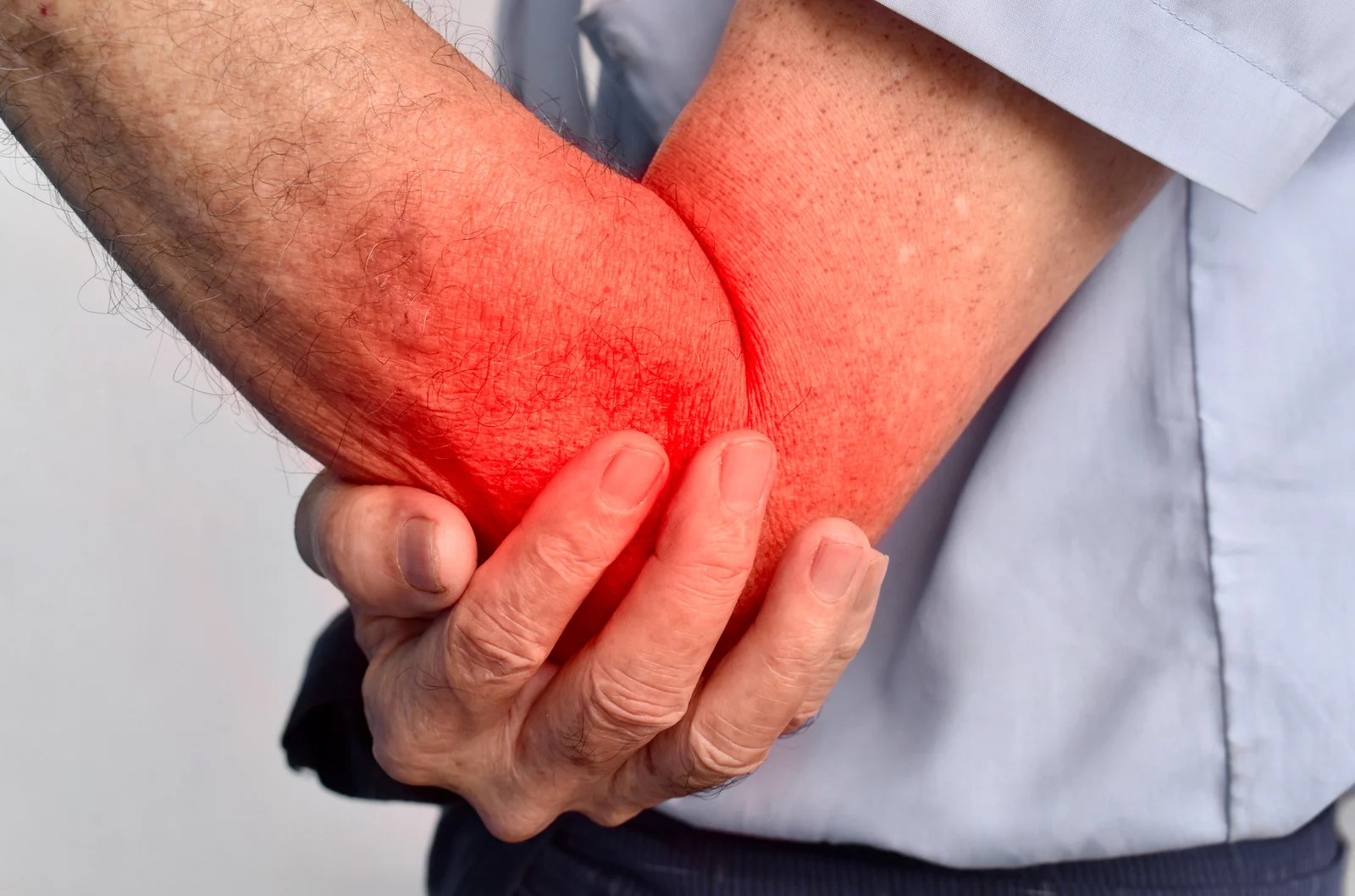 elbow pain in tennis game