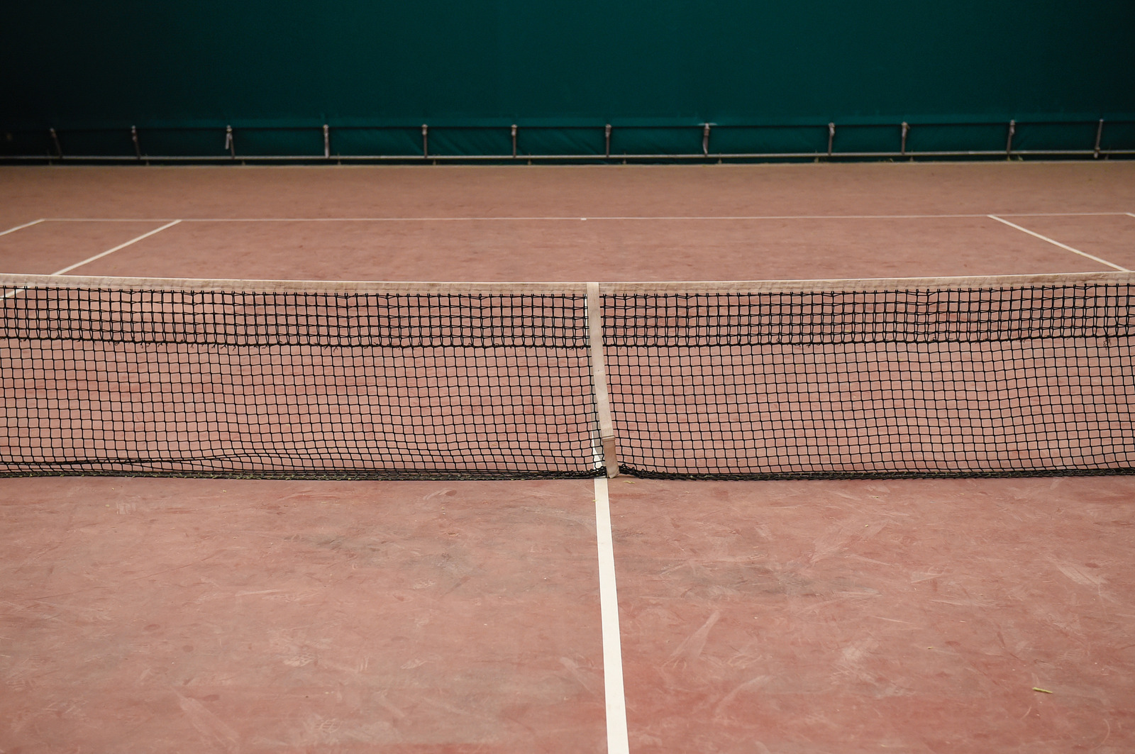 Covered tennis facility
