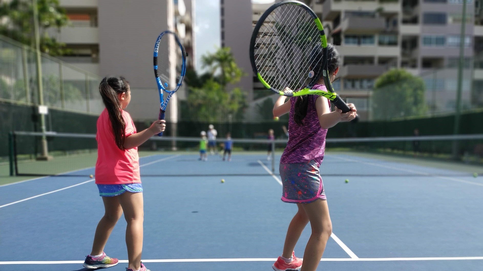 junior tennis lessons